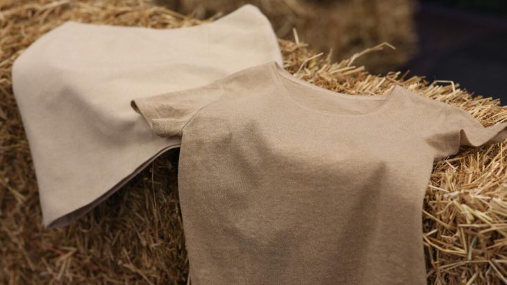 世界初の農業廃棄物から作られた衣類